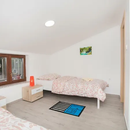 Apartman Tonka *